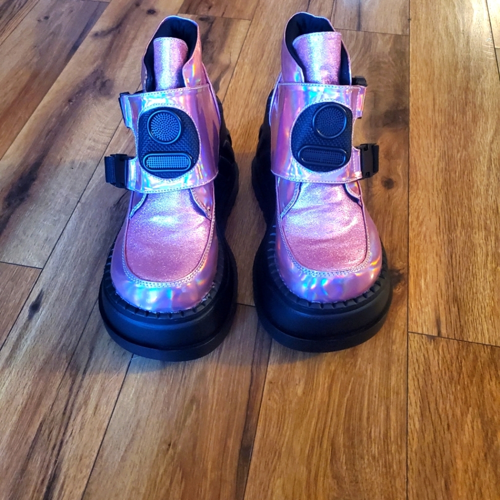 Demonia Stomp 15 Platform Boots Glittery Pink